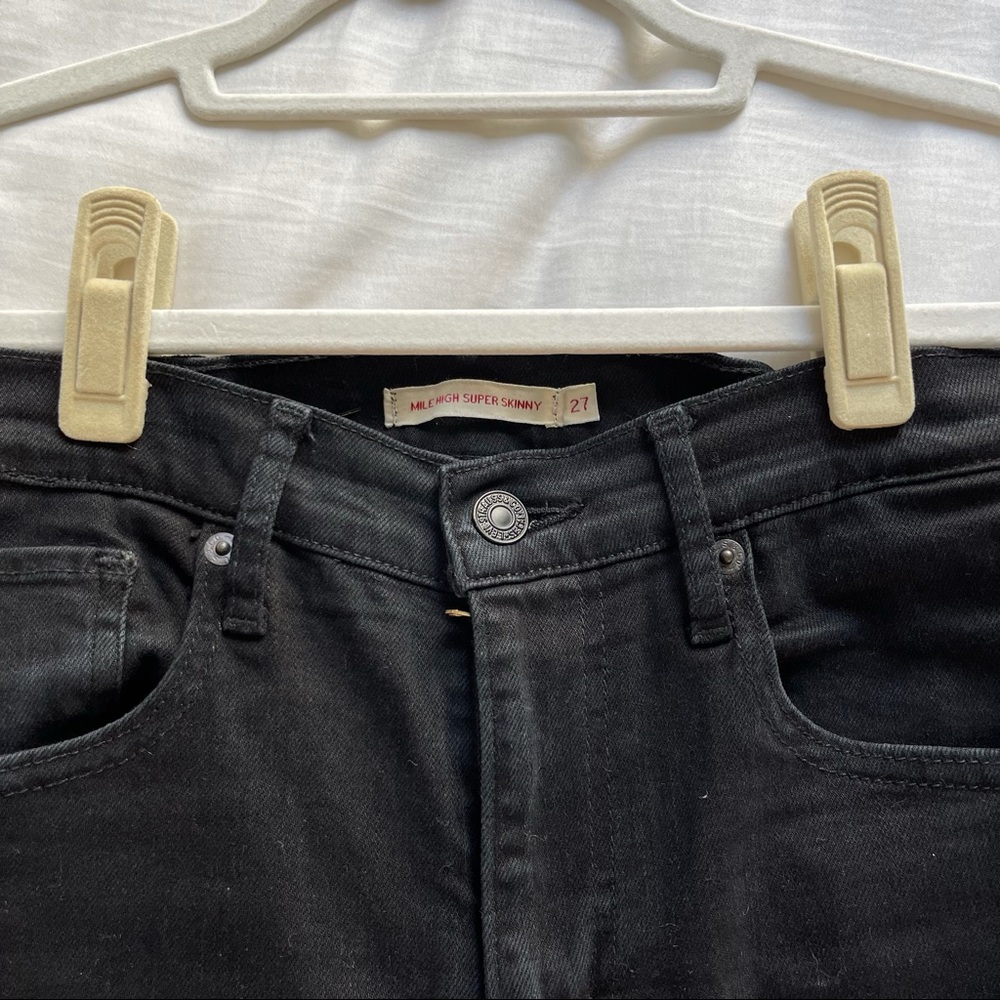 LEVIS jeans - Picture 3 of 4